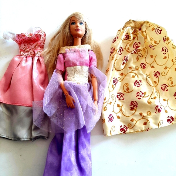 Barbie Doll - Picture 1 of 8